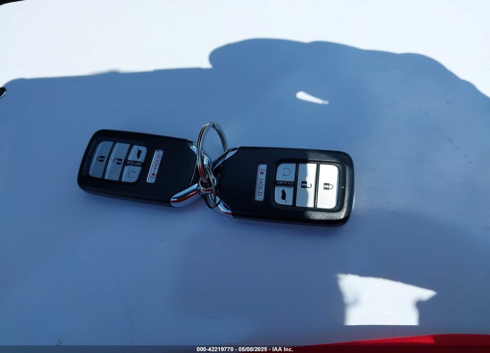 2022 HONDA PILOT VIN: 5FNYF6H27NB104990
