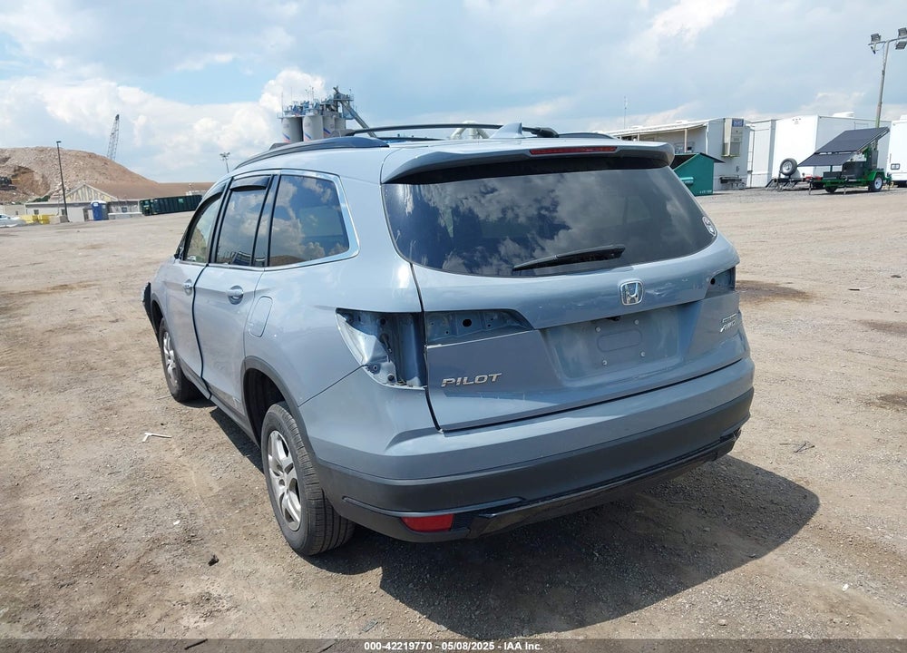 2022 HONDA PILOT VIN: 5FNYF6H27NB104990