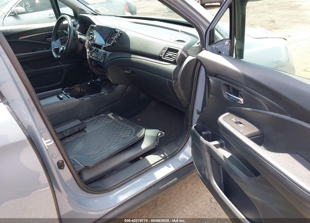 2022 HONDA PILOT VIN: 5FNYF6H27NB104990