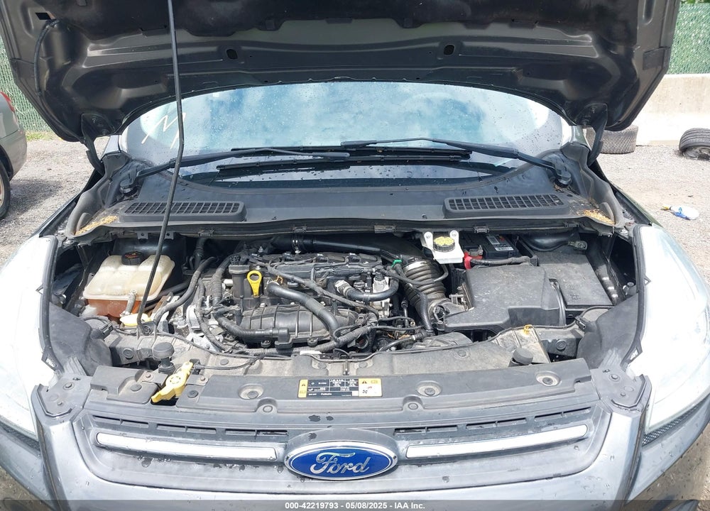 2016 FORD ESCAPE VIN: 1FMCU0GX8GUB90214