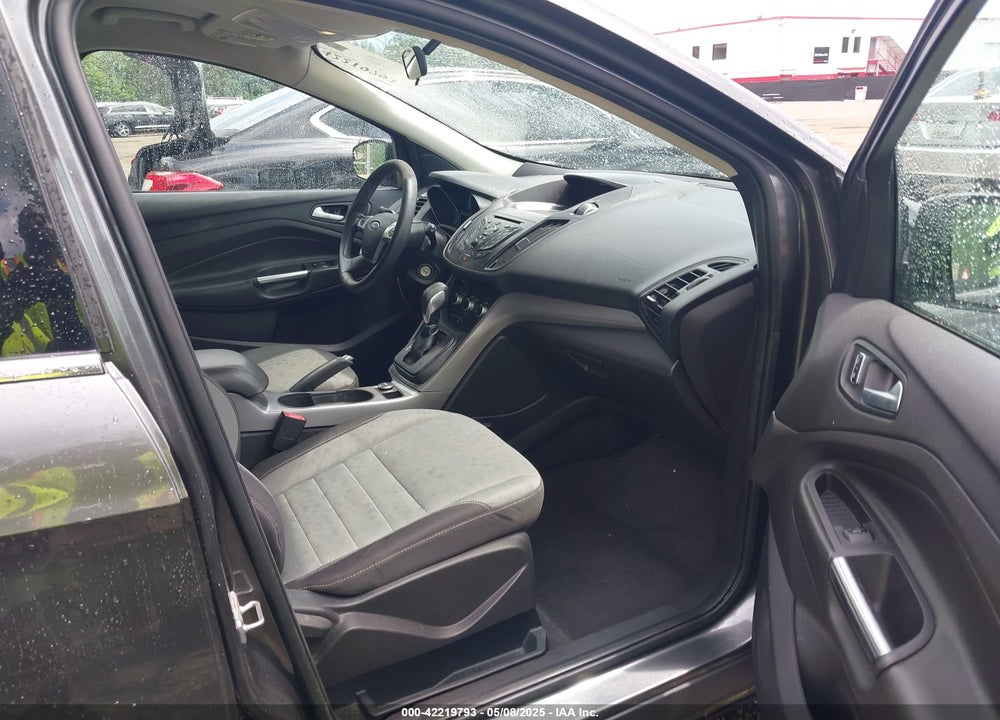 2016 FORD ESCAPE VIN: 1FMCU0GX8GUB90214
