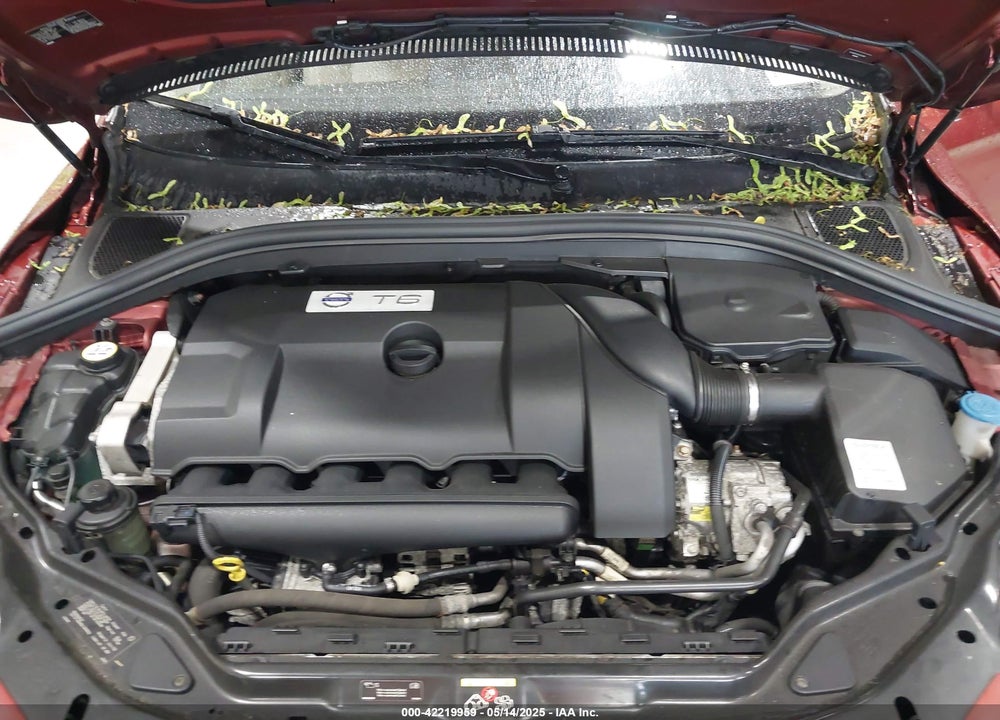 2010 VOLVO XC60 VIN: YV4992DZ5A2023097