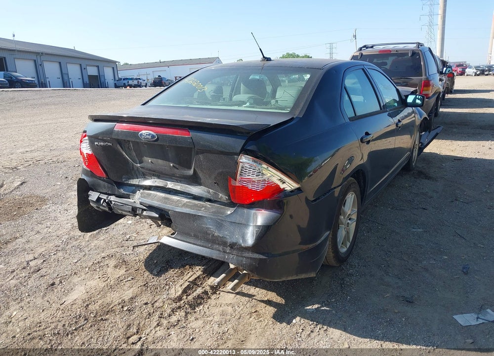 2012 FORD FUSION S VIN: 3FAHP0GA0CR272684