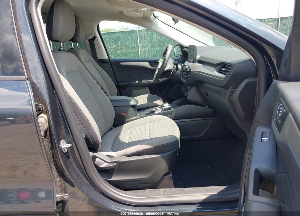 2022 FORD ESCAPE VIN: 1FMCU9G61NUB08476