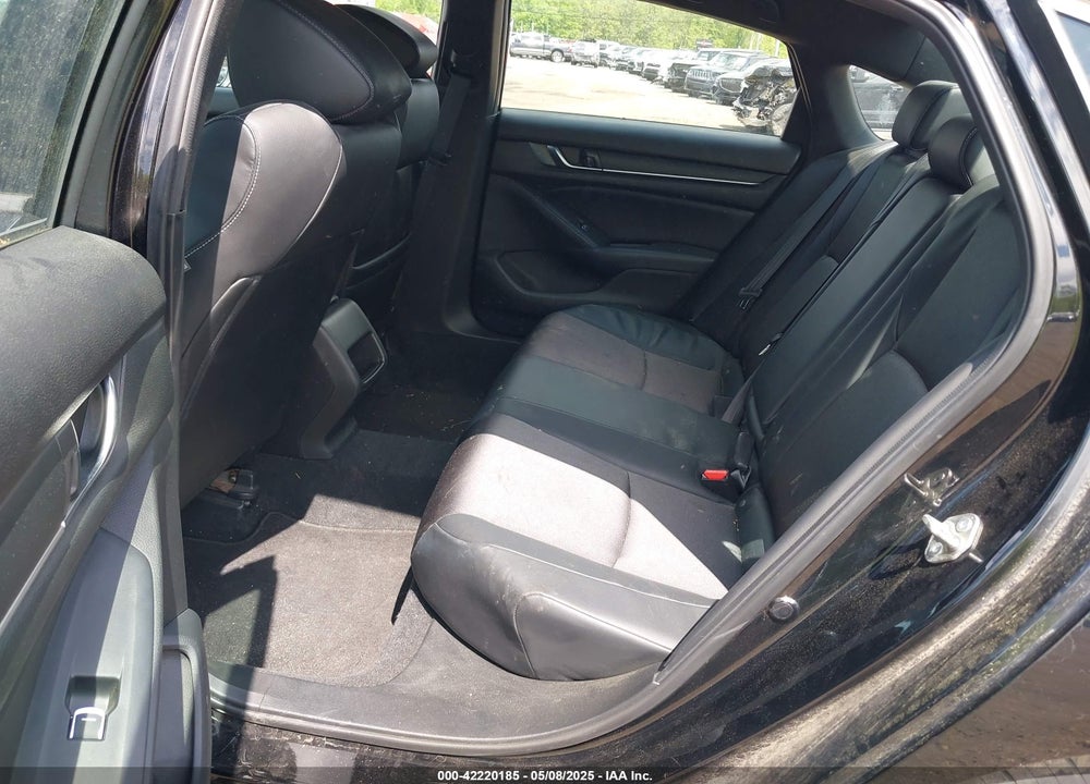 2018 HONDA ACCORD VIN: 1HGCV1F37JA144759