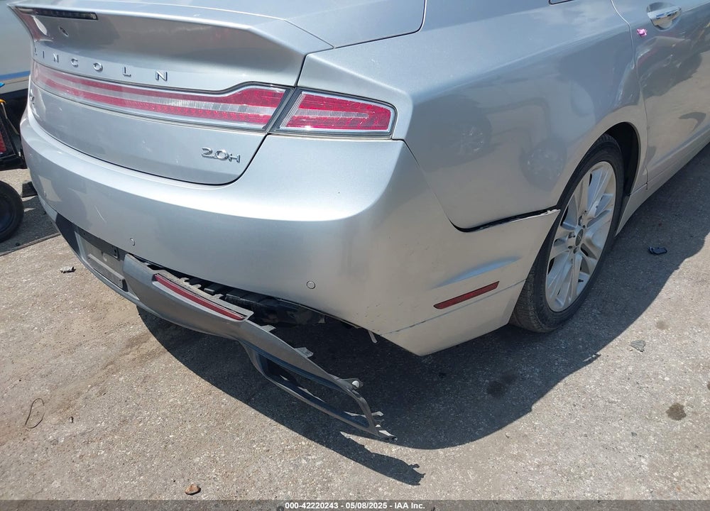 2016 LINCOLN MKZ HYBRID VIN: 3LN6L2LUXGR603569
