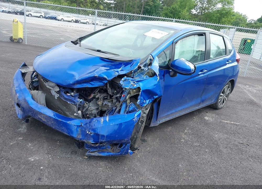 2015 HONDA FIT VIN: 3HGGK5H85FM756706