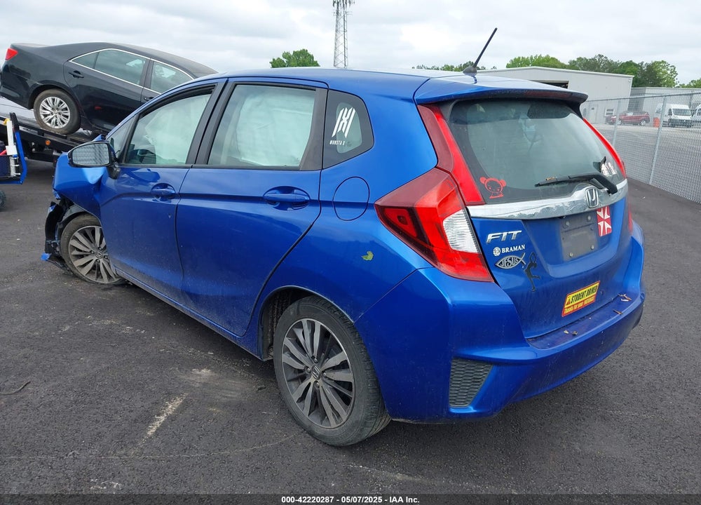 2015 HONDA FIT VIN: 3HGGK5H85FM756706