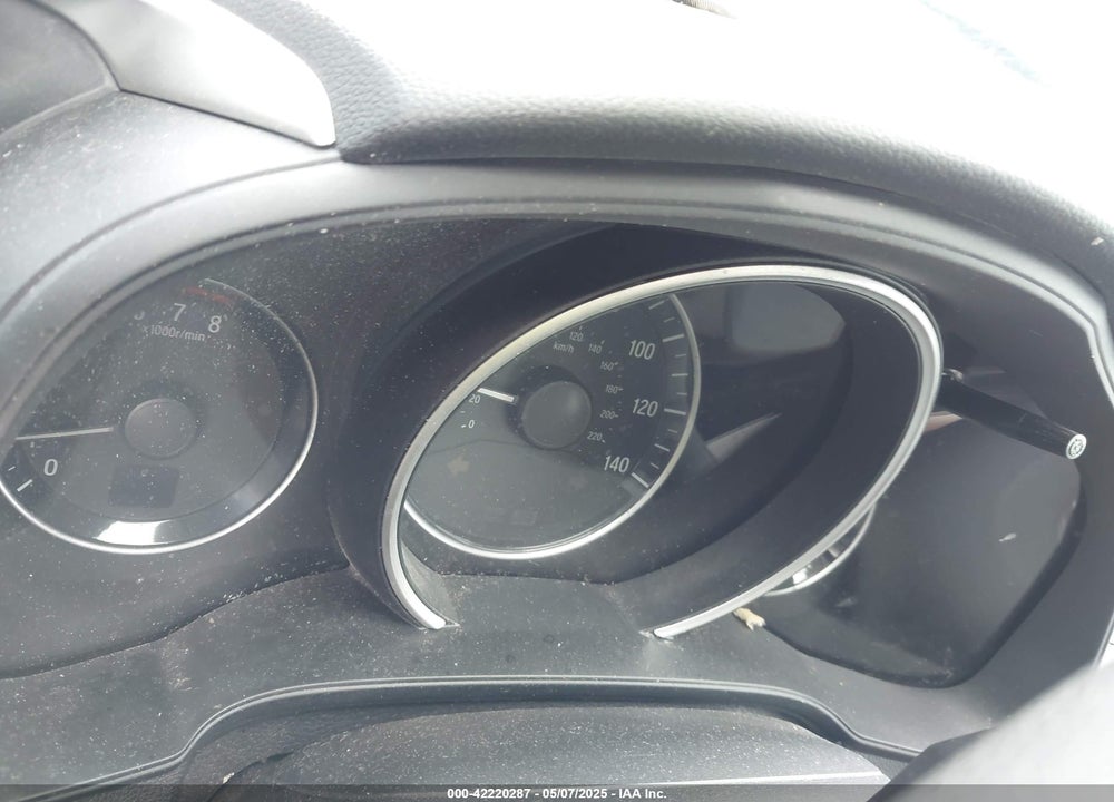2015 HONDA FIT VIN: 3HGGK5H85FM756706