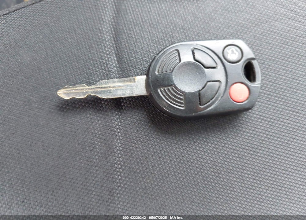 2011 FORD ESCAPE VIN: 1FMCU9DG9BKA30856