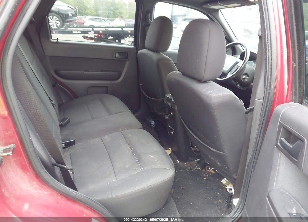 2011 FORD ESCAPE VIN: 1FMCU9DG9BKA30856