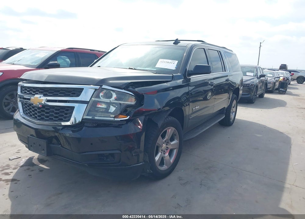 2018 CHEVROLET SUBURBAN VIN: 1GNSCHKC7JR140833