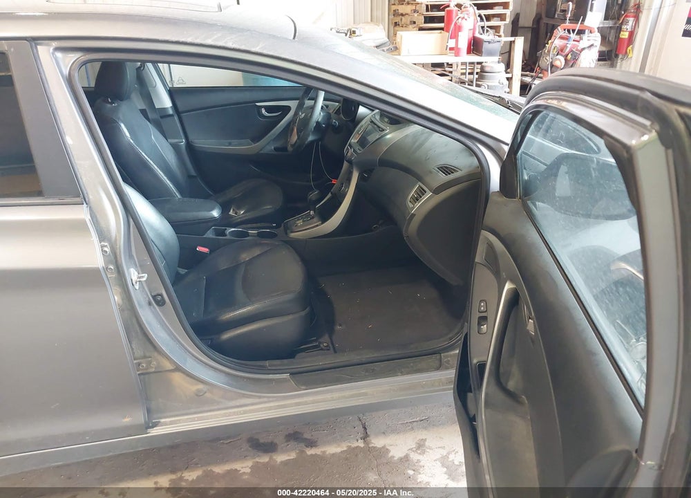 2013 HYUNDAI ELANTRA VIN: 5NPDH4AE9DH249109