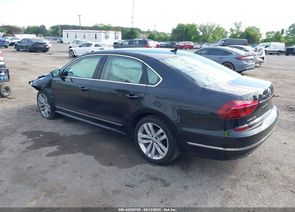 2018 VOLKSWAGEN PASSAT VIN: 1VWCA7A30JC030110