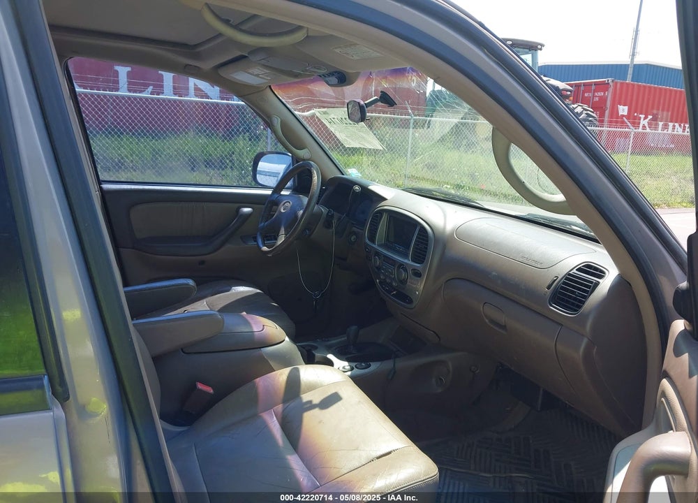 2001 TOYOTA SEQUOIA LIMITED V8 VIN: 5TDBT48A11S009891