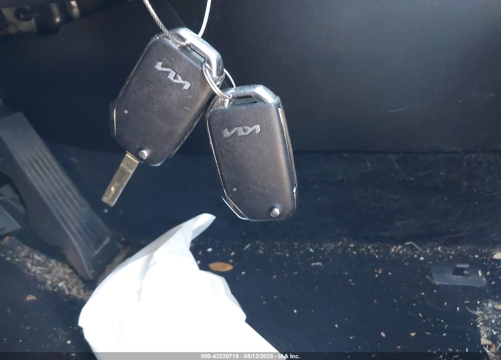 2023 KIA SPORTAGE LX VIN: KNDPUCAF3P7196718