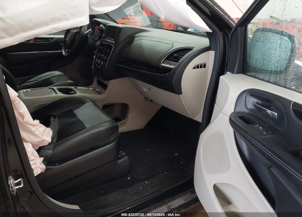2018 DODGE GRAND CARAVAN SXT VIN: 2C4RDGCG8JR178873