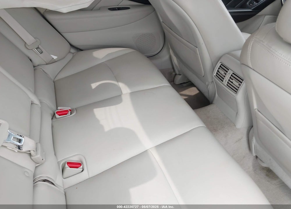 2019 INFINITI Q50 VIN: JN1EV7AR5KM552685