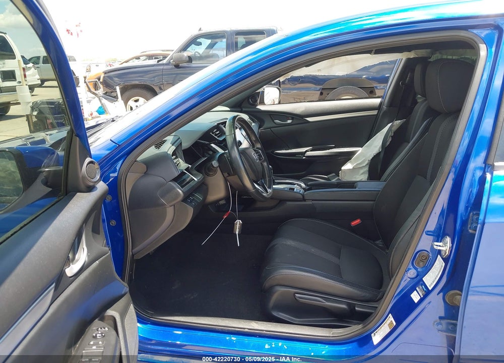 2020 HONDA CIVIC VIN: 2HGFC2F83LH555827
