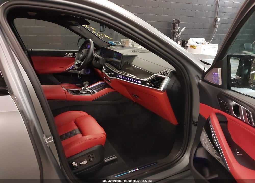 2025 BMW X6 M VIN: 5YM23ET03S9X19922
