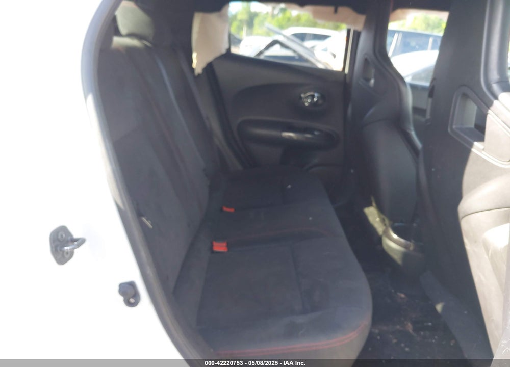 2014 NISSAN JUKE VIN: JN8DF5MV8ET150502