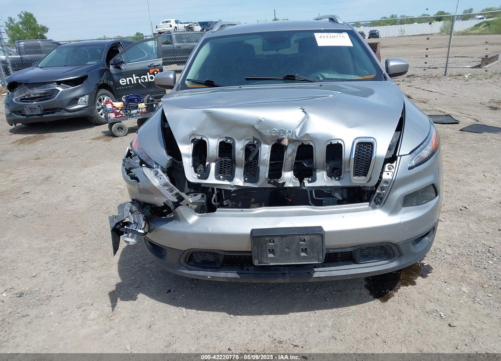 2015 JEEP CHEROKEE LATITUDE VIN: 1C4PJMCB0FW505235