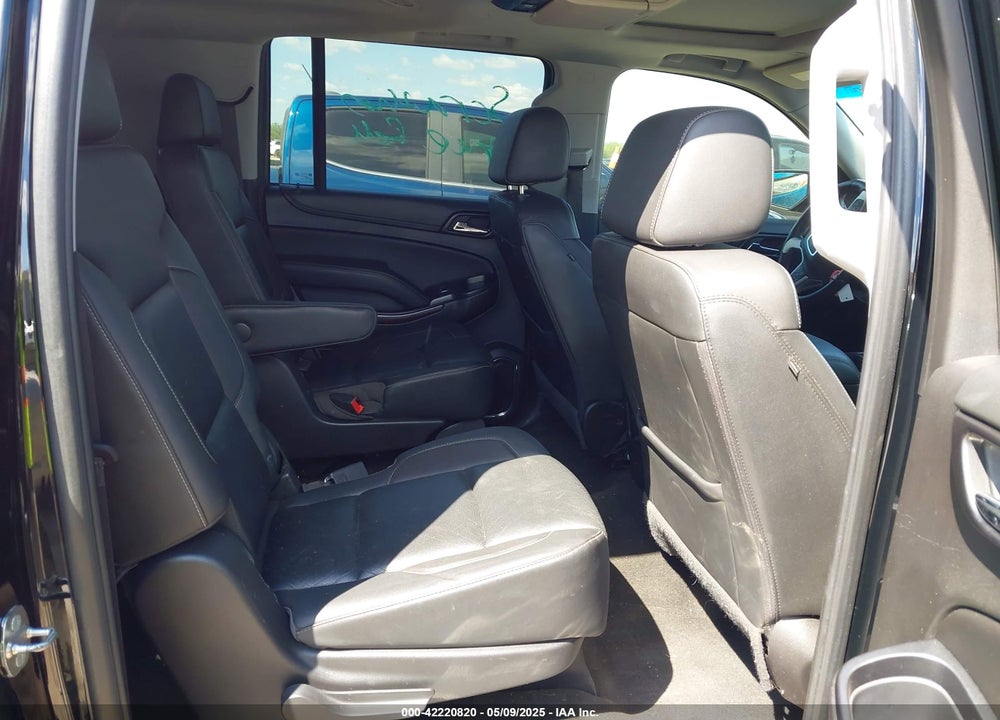 2018 GMC YUKON XL VIN: 1GKS1GKC1JR170956