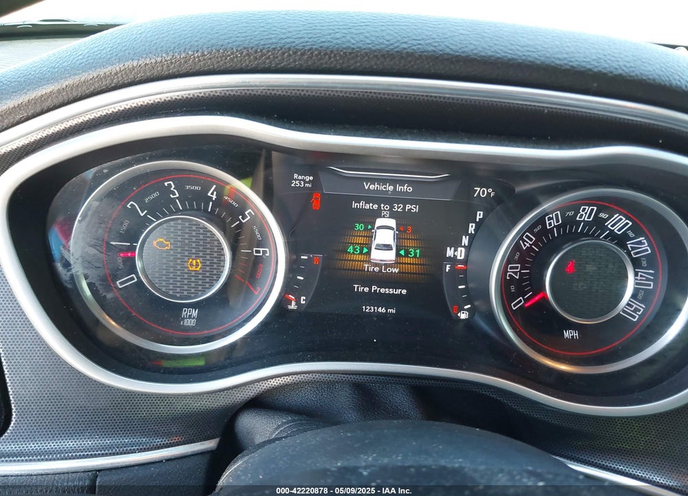2015 DODGE CHALLENGER SXT PLUS VIN: 2C3CDZBG7FH901178
