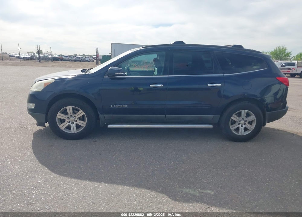 2009 CHEVROLET TRAVERSE LT VIN: 1GNER23D79S159435