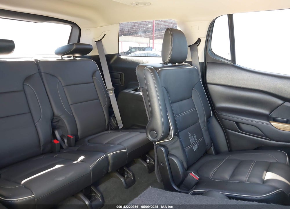 2017 GMC ACADIA VIN: 1GKKNPLS0HZ180284