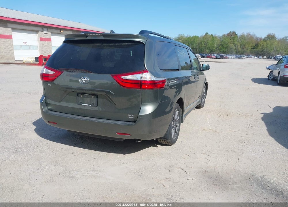 2019 TOYOTA SIENNA XLE 7 PASSENGER VIN: 5TDDZ3DC5KS218481