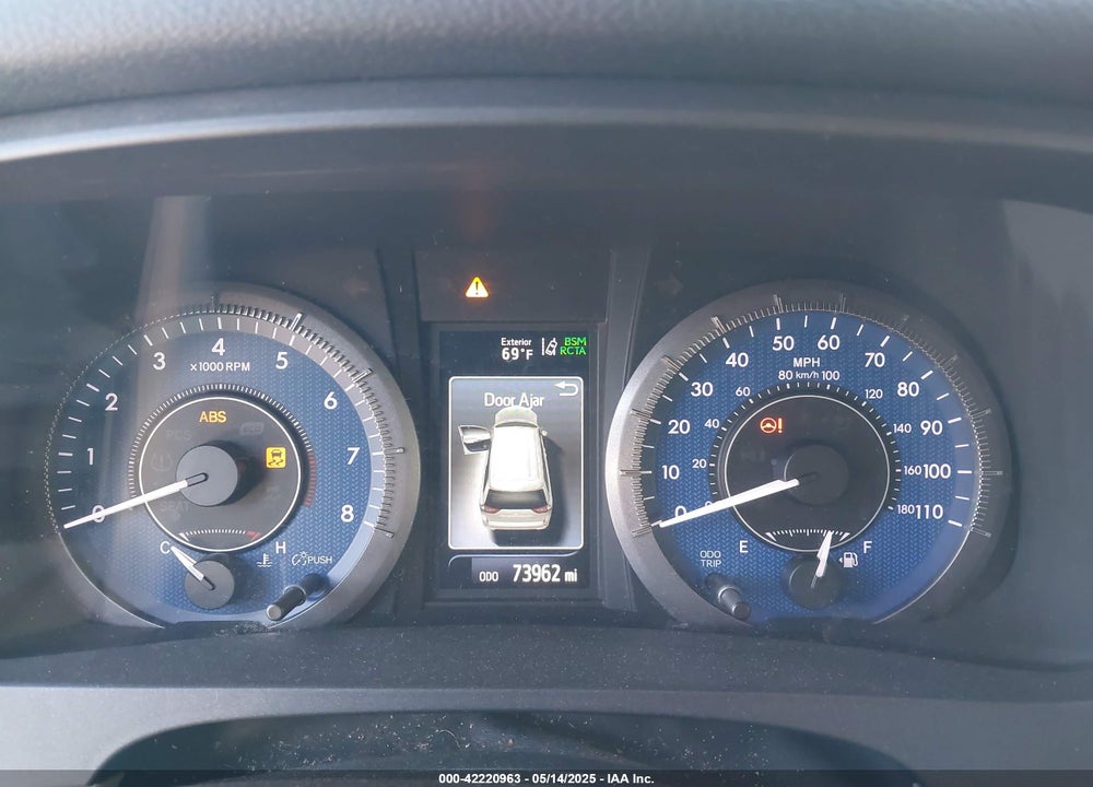 2019 TOYOTA SIENNA XLE 7 PASSENGER VIN: 5TDDZ3DC5KS218481