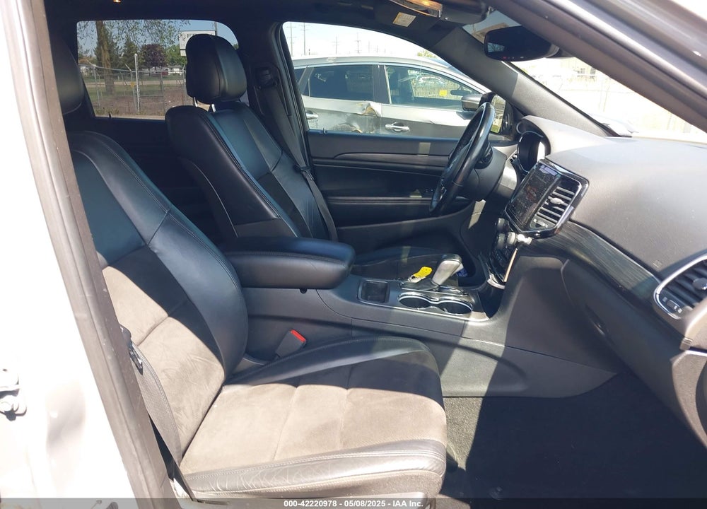 2020 JEEP GRAND CHEROKEE VIN: 1C4RJFAG1LC312561
