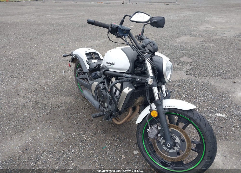 2015 KAWASAKI EN650 B VIN: JKAENEB18FDA02975
