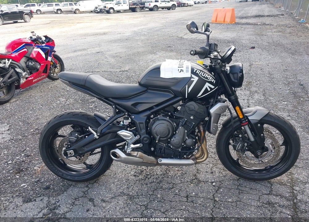2023 TRIUMPH MOTORCYCLE TRIDENT 660 VIN: SMTL10UL6PTBG7986