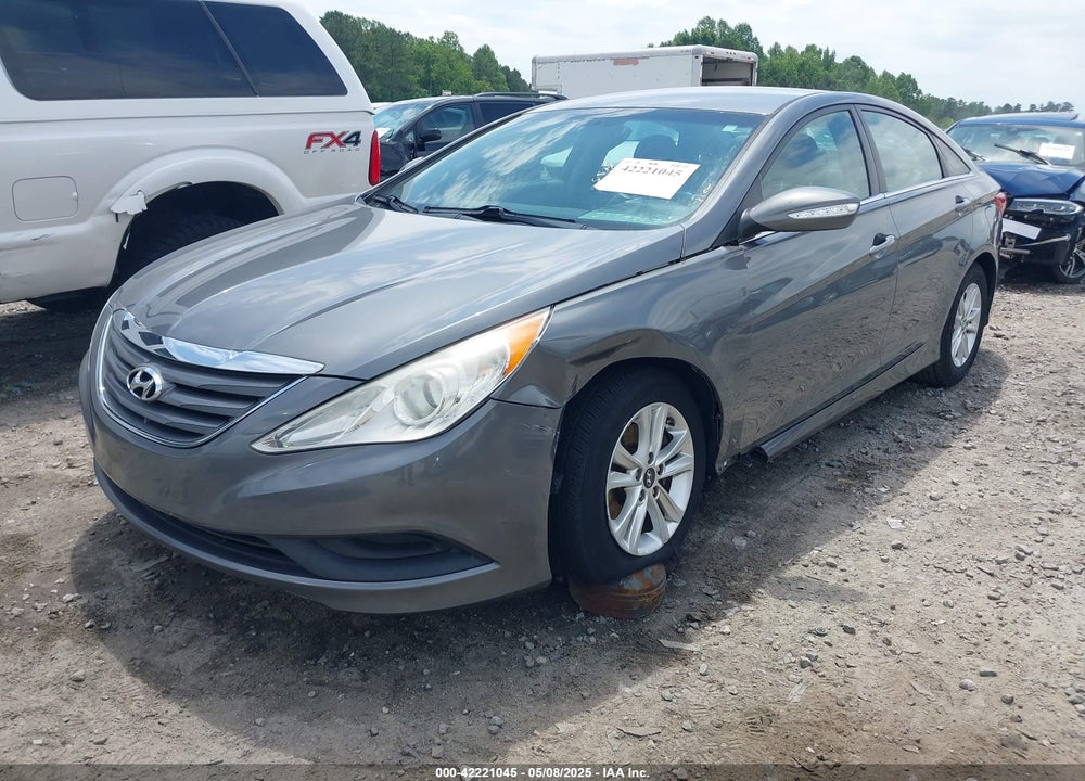 2014 HYUNDAI SONATA GLS VIN: 5NPEB4AC5EH939185
