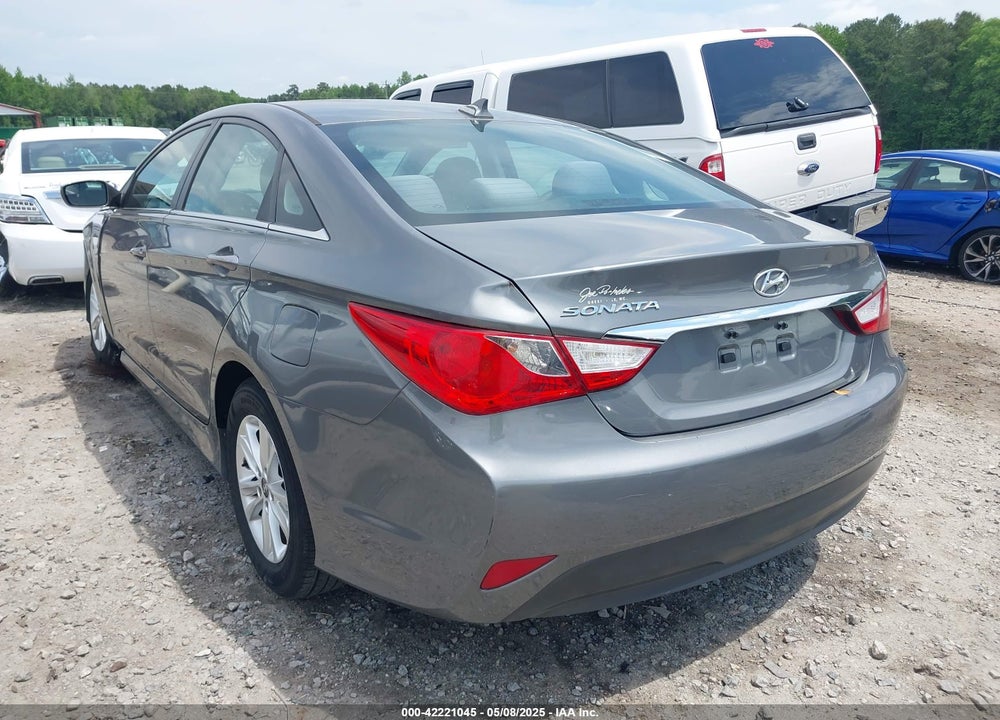 2014 HYUNDAI SONATA GLS VIN: 5NPEB4AC5EH939185