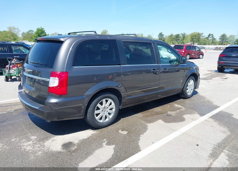 2015 CHRYSLER TOWN & COUNTRY LX VIN: 2C4RC1AG9FR676283