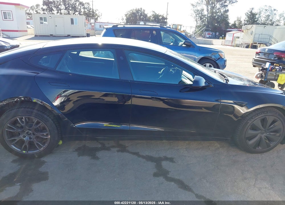 2022 TESLA MODEL S DUAL MOTOR ALL-WHEEL DRIVE VIN: 5YJSA1E56NF492915