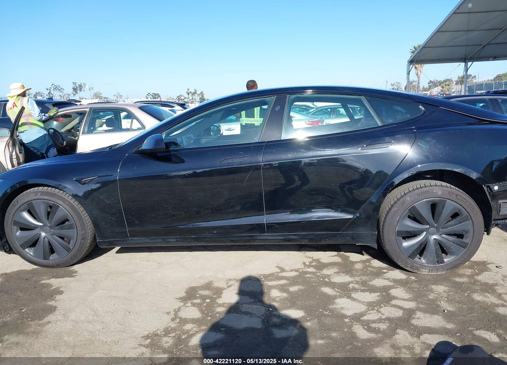 2022 TESLA MODEL S DUAL MOTOR ALL-WHEEL DRIVE VIN: 5YJSA1E56NF492915