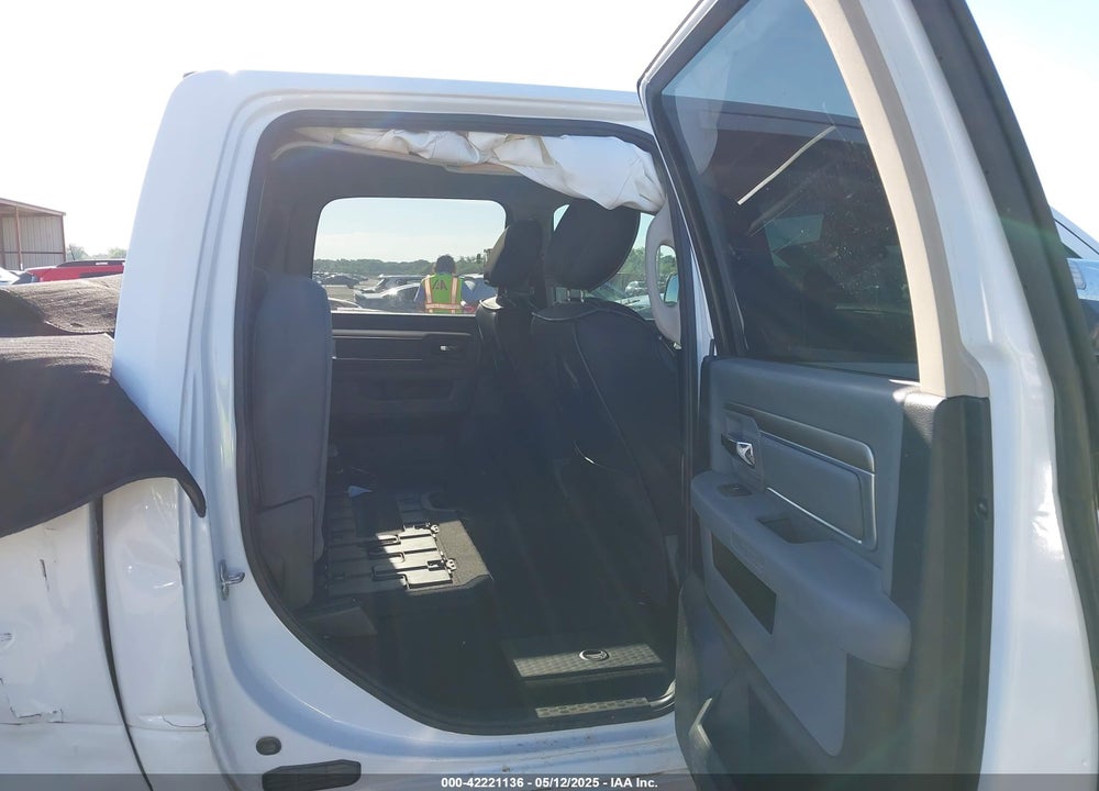 2014 RAM 1500 VIN: 1C6RR6LT9ES293146