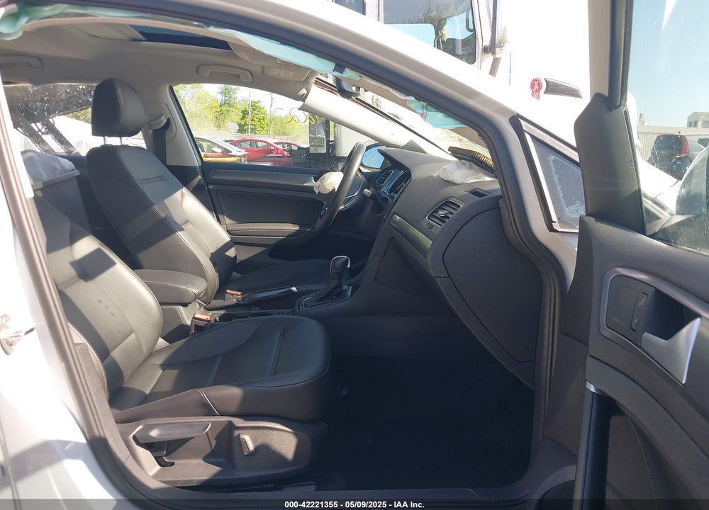 2020 VOLKSWAGEN GOLF 1.4T TSI VIN: 3VWG57AU0LM012089
