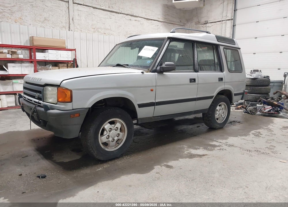 1996 LAND ROVER DISCOVERY VIN: SALJY1282TA192177