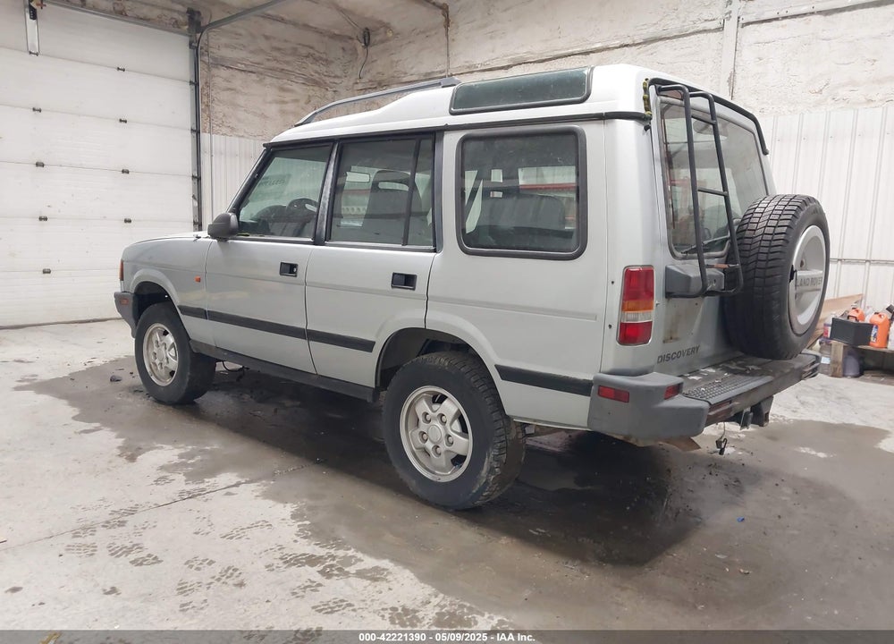 1996 LAND ROVER DISCOVERY VIN: SALJY1282TA192177