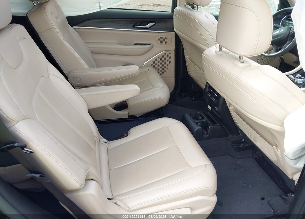 2022 JEEP GRAND CHEROKEE L LIMITED 4X4 VIN: 1C4RJKBG5N8514591
