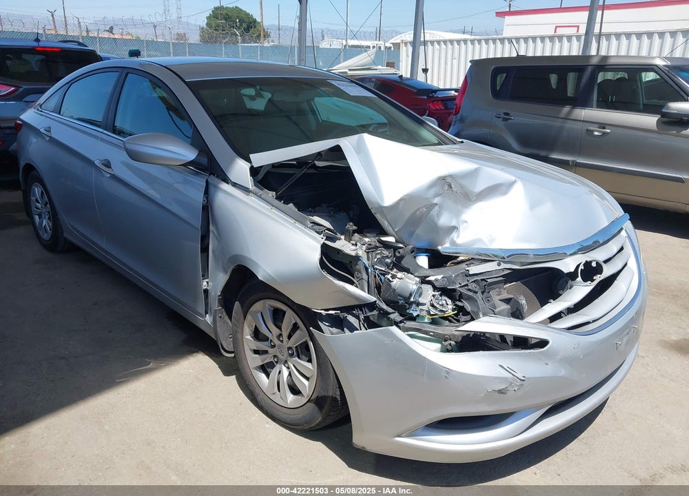 2013 HYUNDAI SONATA VIN: 5NPEB4AC5DH585053