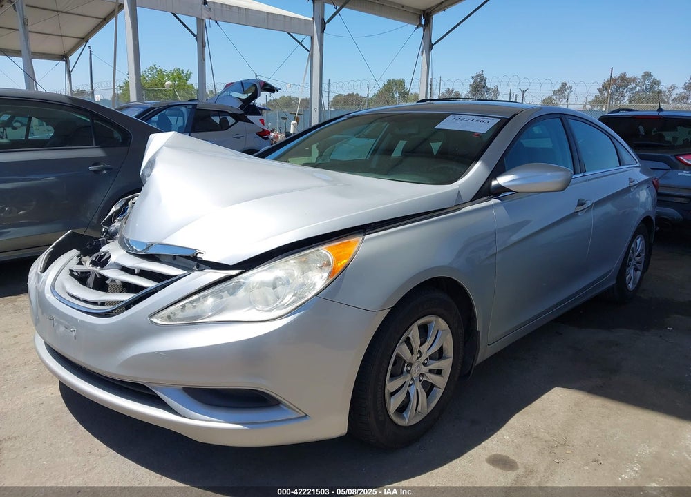 2013 HYUNDAI SONATA VIN: 5NPEB4AC5DH585053