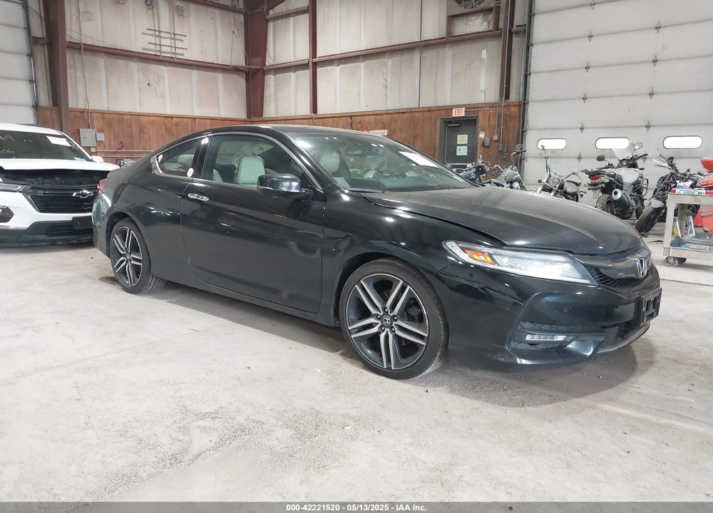 2016 HONDA ACCORD TOURING VIN: 1HGCT2B05GA002832