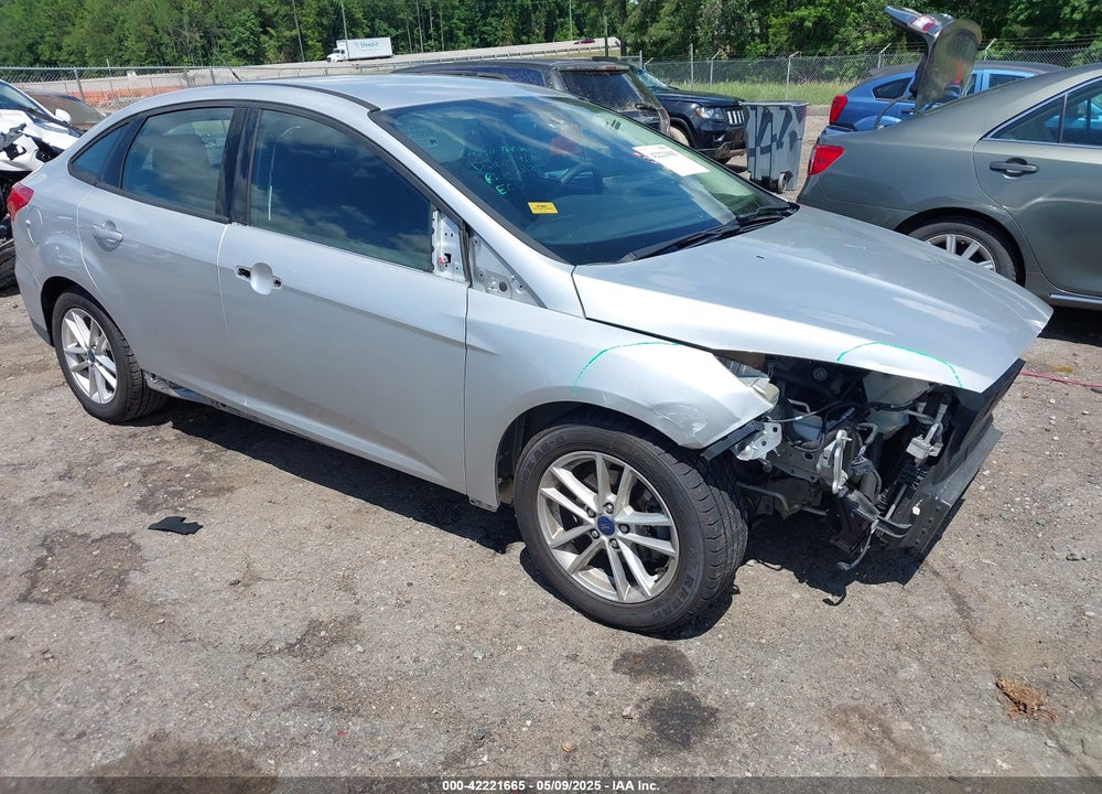 2016 FORD FOCUS SE VIN: 1FADP3F28GL365676