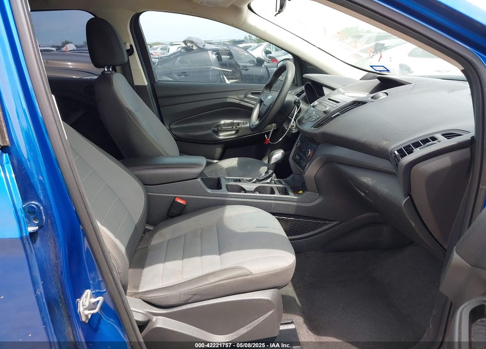 2017 FORD ESCAPE S VIN: 1FMCU0F74HUB52868